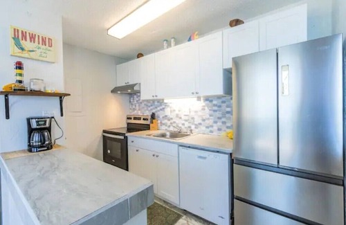 Bolongo Bay Condominio | Ocean-Front 3 Bedroom Villa! Optional SUV Rental