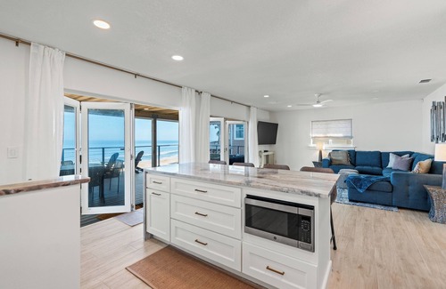 Flagler Beach Casa | Ocean Front 4 bedrooms, 2 Ocean Decks, Direct Flagler Beach Ocean House