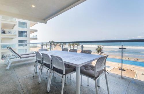 Puente del Mar Apartamento | Ocean Front, Balcon al Mar y Playa