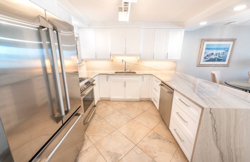 Satellite Beach Condominio | Ocean Front Complex -Hermosas vistas al mar! ¡No puedo acercarme más al océano!
