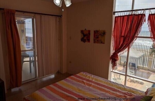 Crucita Condominio | Vista al mar, 2 hab, 2 baños para que disfrutes de todas las actividades de playa!