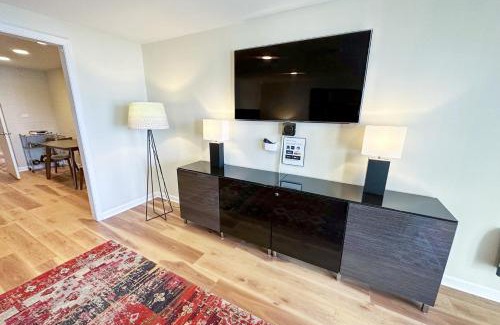 Yachats Apartamento | Ocean Front Condo, Pelican at Oregon House, Stairs to the Beach!