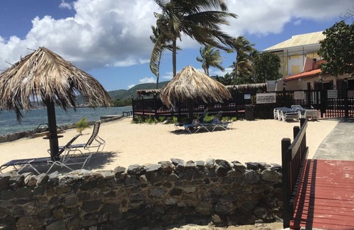 Estate Golden Rock Condominio | Ocean front condo complex, 2 bed, 2 bath with a pool. Saltwater lagoon view.