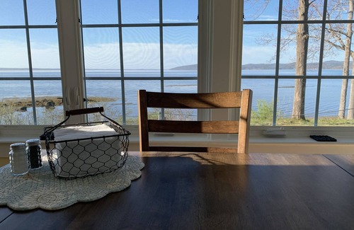 Belfast Cabaña | Ocean Front Cottage en Belfast
