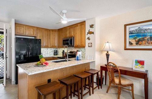 Kailua-Kona Condominio | Frente al mar | Fantásticas vistas al mar | Completamente actualizado | A partir de $ 140 / noche