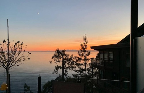 Gibsons Cama Y Desayuno | Ocean Front Hideaway on the Sunshine Coast, BC