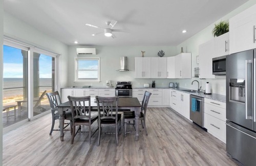 Flagler Beach Casa | Ocean front home in Flagler Beach! Dog friendly! Sleeps 8!