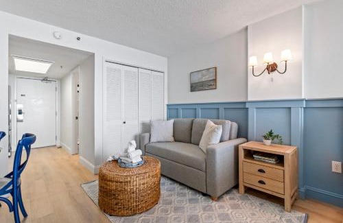 Myrtle Beach Apartamento | Ocean Front King Studio-Resort Building-Sleeps up to 3