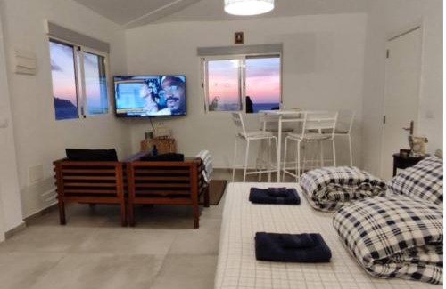 Santa Cruz de Tenerife Apartamento | Ocean front La Maresia Holiday 2 Apartments