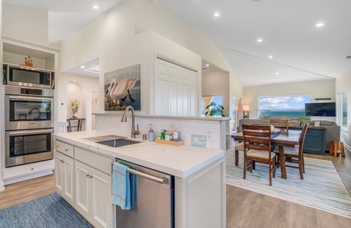 Half Moon Bay Casa | Ocean Front LuxuryHome Half Moon Bay, Ca