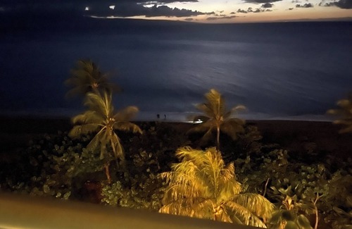 Lahaina Complejo | OCEAN FRONT LUXURY-SOUTH-1 BEDROOM-FULL RESORT ACCESS-SLEEPS 4-ONLY 3-2 - 3-8-25