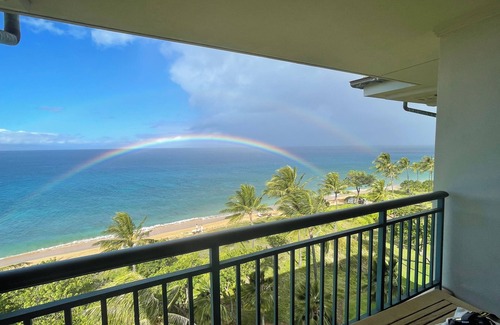 Lahaina Complejo | OCEAN FRONT LUXURY-SOUTH-1 BEDROOM-FULL RESORT ACCESS-SLEEPS 4-ONLY 3-2 - 3-8-25