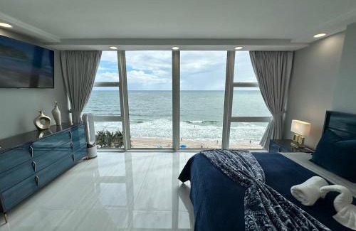 Galt Mile Apartamento | Ocean Front on Fort Lauderdale Beach 2 br Condo Apartment