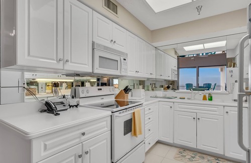 Palm Coast Condominio | Ocean Front - Surf Club 1