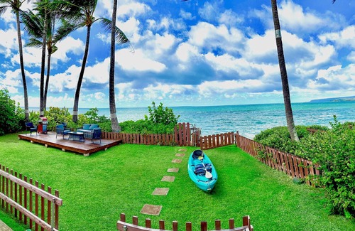 Waialua Apartamento | Dúplex de dos habitaciones frente al mar con garaje