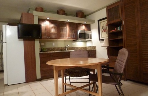 Maunaloa Apartamento | Frente al Océano-Vistas sin obstáculos- Hermoso condominio actualizado-Nuevo en el mercado