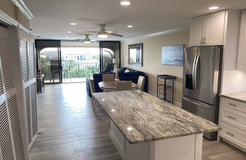 Indian River Shores Condominio | Ocean Front Condo - Just Renovated & Furnished with pool Pickle ball & Tennis