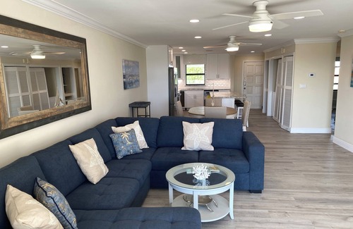 Indian River Shores Condominio | Ocean Front Condo - Just Renovated & Furnished with pool Pickle ball & Tennis