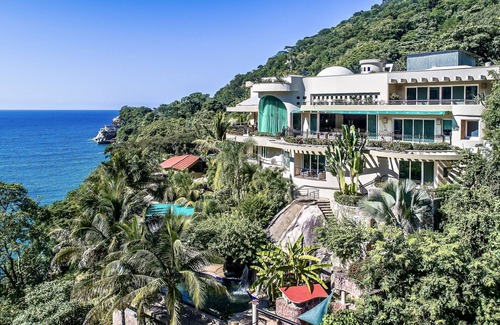 Boca de Tomatlán Villa | Ocean Frontage Villa, located 10 miles south of downtown P V romantic zone