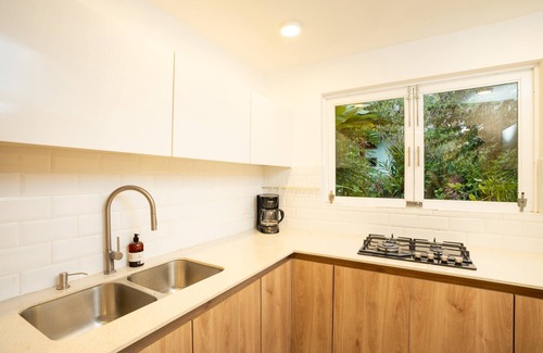 Esterillos Casa | Ocean Gardens: Private Retreat, Private Pool & BBQ