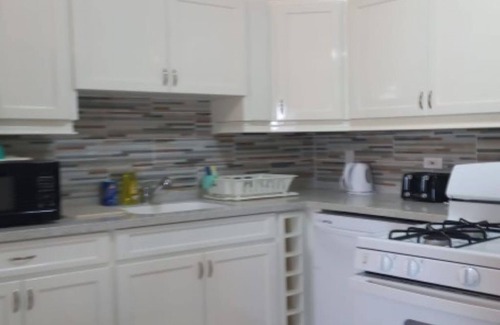 Inch Marlowe Apartamento | Ocean Gaze - Luxury 1 Bedroom Apartment