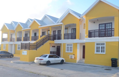 Inch Marlowe Apartamento | Ocean Gaze - Luxury 1 Bedroom Apartment