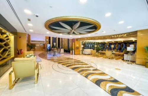 Al Sufouh 2 Apartamento | Ocean Heights - Spacious 1 Bedroom with Sea View & Free Parking