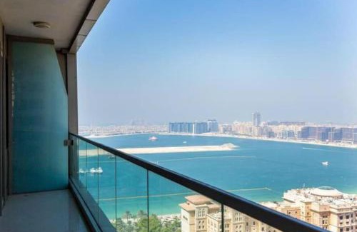 Al Sufouh 2 Apartamento | Ocean Heights - Spacious 1 Bedroom with Sea View & Free Parking