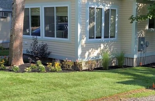 Seaglass Village Cabaña | Ocean Hideaway at Seaglass Village Cottages