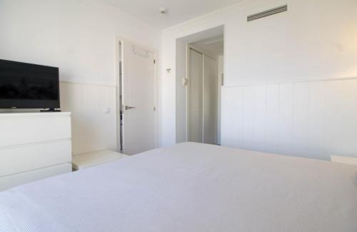 Carihuela Apartamento | Ocean House Apartamento Exclusivo Vista Mar B3 Plta 8 by Costa del Sol Stay