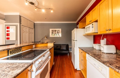 James Bay Apartamento | Ocean Island Garden Suites