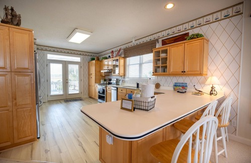 Sunset Beach Casa | Ocean Isle Beach-Oceanfront & sound side home on gated West End --sleeps 20