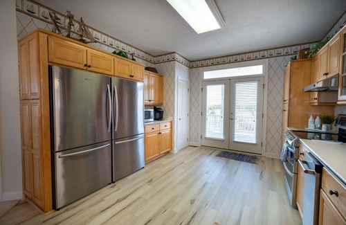 Sunset Beach Casa | Ocean Isle Beach-Oceanfront & sound side home on gated West End --sleeps 20
