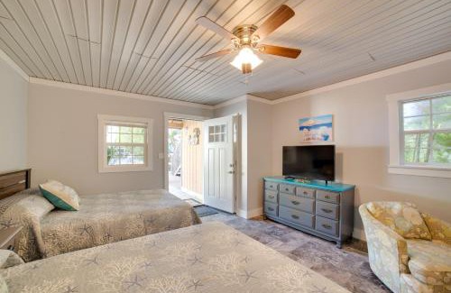 Ocean Isle Beach Apartamento | Ocean Isle Beach Studio with Patio - 1 Mi to Pier!