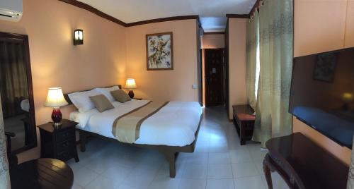 Grand-Baie Hotel | Ocean Lake Tourist Residence