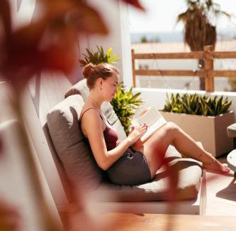 Los Cristianos Hostal | Ocean Nomads Coworking