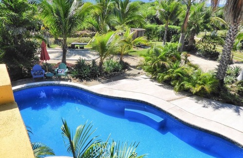 Barra de Colotepec Casa | Ocean Oasis Hotel is adult only, four casitas ocean resort.
