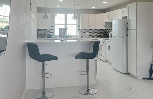 Bermuda Beach Casa | Ocean Oasis | Pet-friendly, Water Views