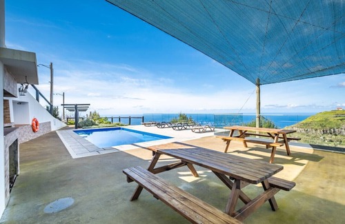 Faja da Ovelha Apartamento | Ocean Panorama Apartment 2 by Madeira Sun Travel