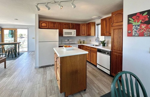 Ocean Park Casa | Ocean Park private whole house A/C: 3BR/2BA+4th sleep area 1000 ft beach & town