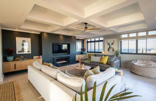 Hermanus City-Centre Apartamento | Ocean Penthouse Apartment, Hermanus Waterfront