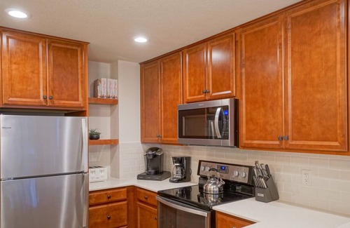 Monterey Condominio | Ocean Pines # 50 - Condominio en Pebble Beach - Vista al mar, piso superior