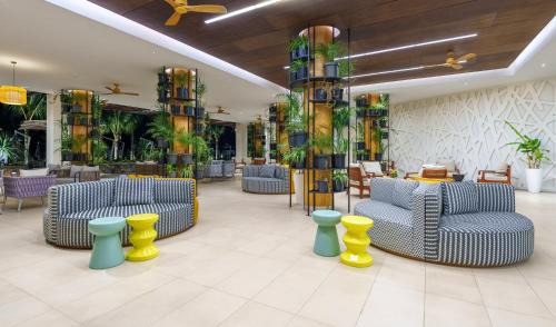 Port Chambly Complejo | Ocean's Creek Beach Hotel