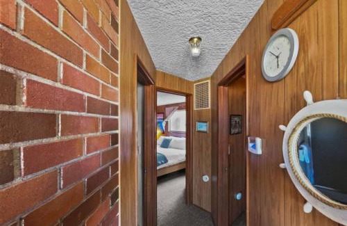 Rockaway Beach Casa | Ocean's Edge Escape