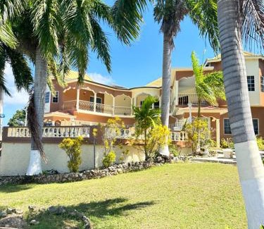IronShore Estates Casa | Ocean Sight Villa