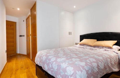 Gibraltar Apartamento | OCEAN SPA Suite 11-Hosted by Sweetstay