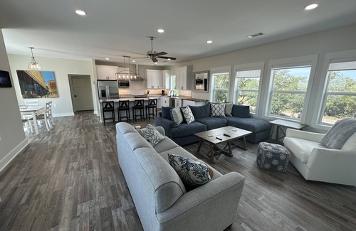 Ocean Springs Casa | Ocean Springs Beach - Gulf Coast Getaway! NEW BEACHFRONT HOUSE!