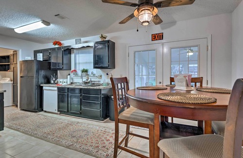 Gulf Hills Casa | Ocean Springs Home w/ Sunroom ~ 5 Mi to Beach