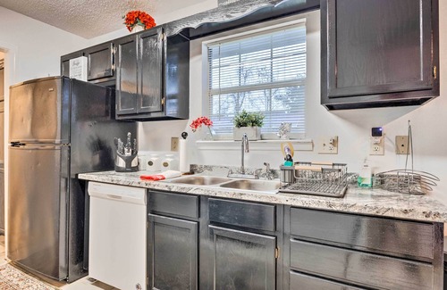 Gulf Hills Casa | Ocean Springs Home w/ Sunroom ~ 5 Mi to Beach