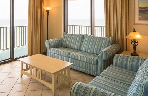 Panama City Beach Hotel | Ocean Towers Beach Club - Spacious 1 Bedroom